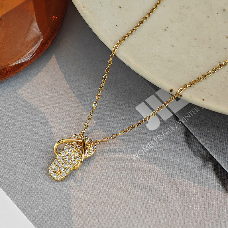 Chic Flip Flops Shaped Pendant Necklace for Women Bling Crystal CZ Funny Summer Girls Neck Accessories Statement Jewelry