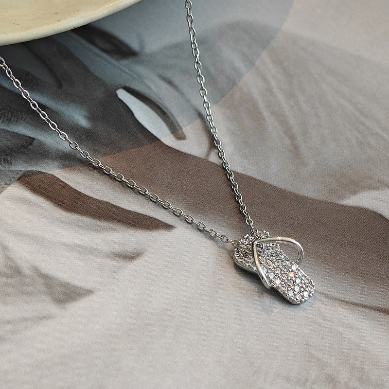 Chic Flip Flops Shaped Pendant Necklace for Women Bling Crystal CZ Funny Summer Girls Neck Accessories Statement Jewelry