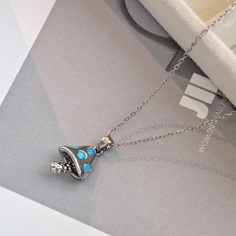 Chic Flip Flops Shaped Pendant Necklace for Women Bling Crystal CZ Funny Summer Girls Neck Accessories Statement Jewelry